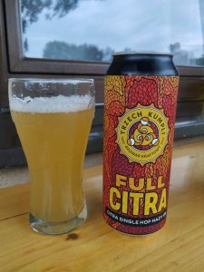 Full Citra. Citra Single Hop Hazy India Pale Ale. Browar Trzech Kumpli